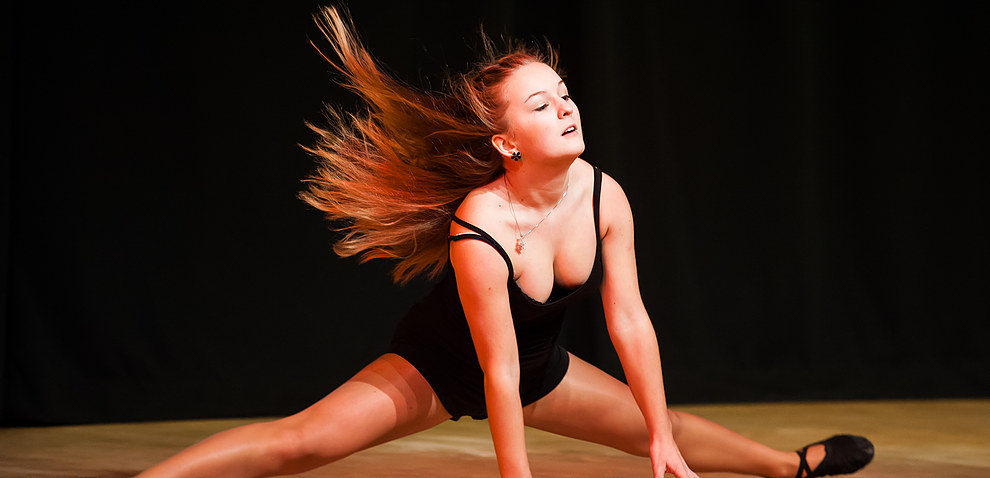 Spin Freekies - “Reportaż ze świata” ("Teatr Tańca" Wielkiej Orkiesty Świątecznej Pomocy w ArtBemie)